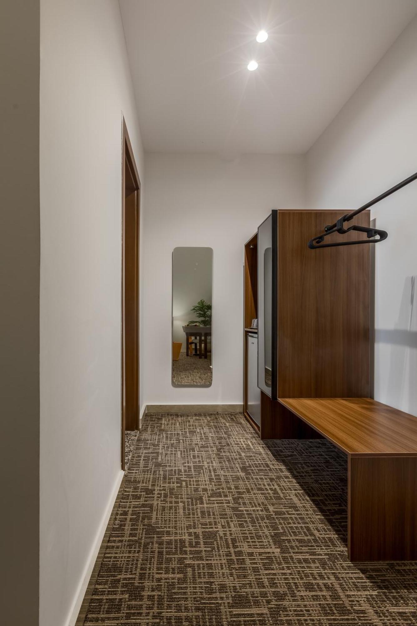 Livingville The Two-Fifty Cairo Exterior foto